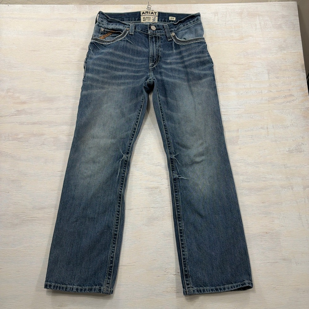 Ariat Jeans M4 Relaxed Boot Cut 30/30 Low Rise Medium Wash Denim Mens